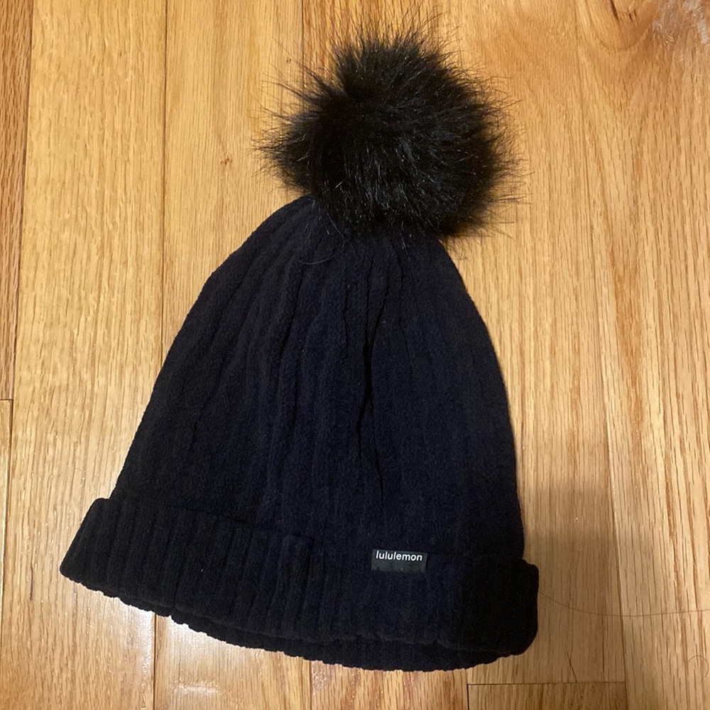 Lululemon Knit Black Beanie